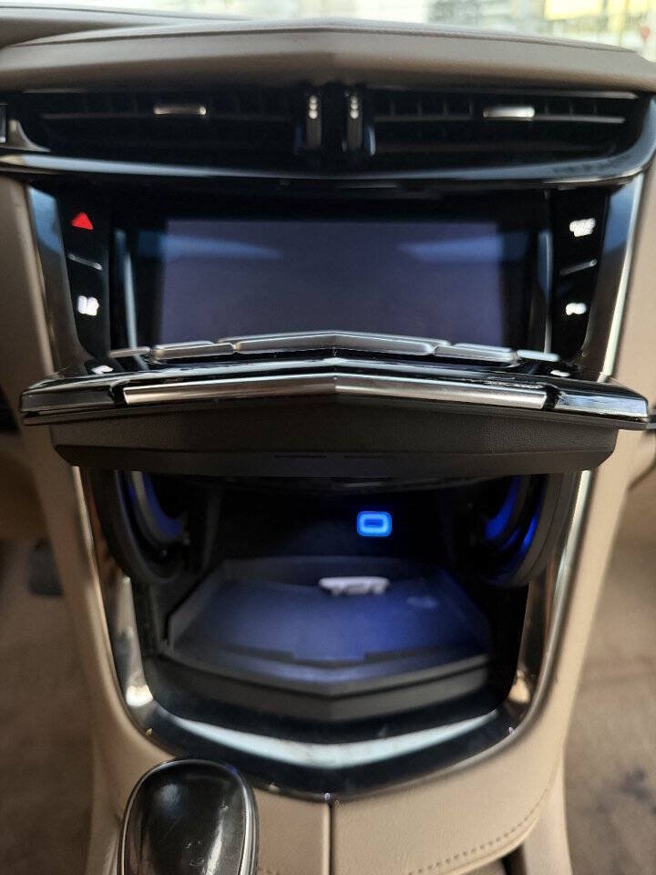 Used 2014 Cadillac ELR w/ Luxury Package FWD image 26