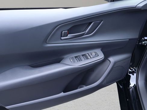 New 2026 Toyota Prius Plug-In Hybrid image 9