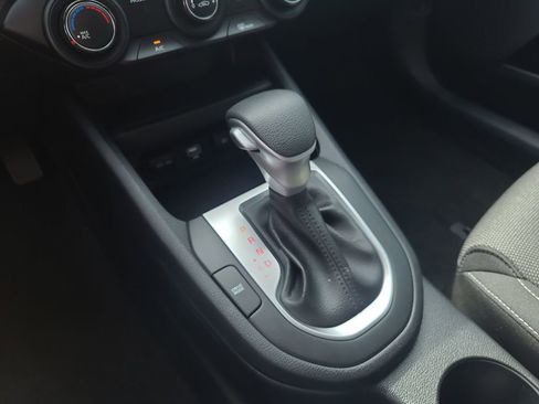 Used 2024 Kia Forte LXS image 22