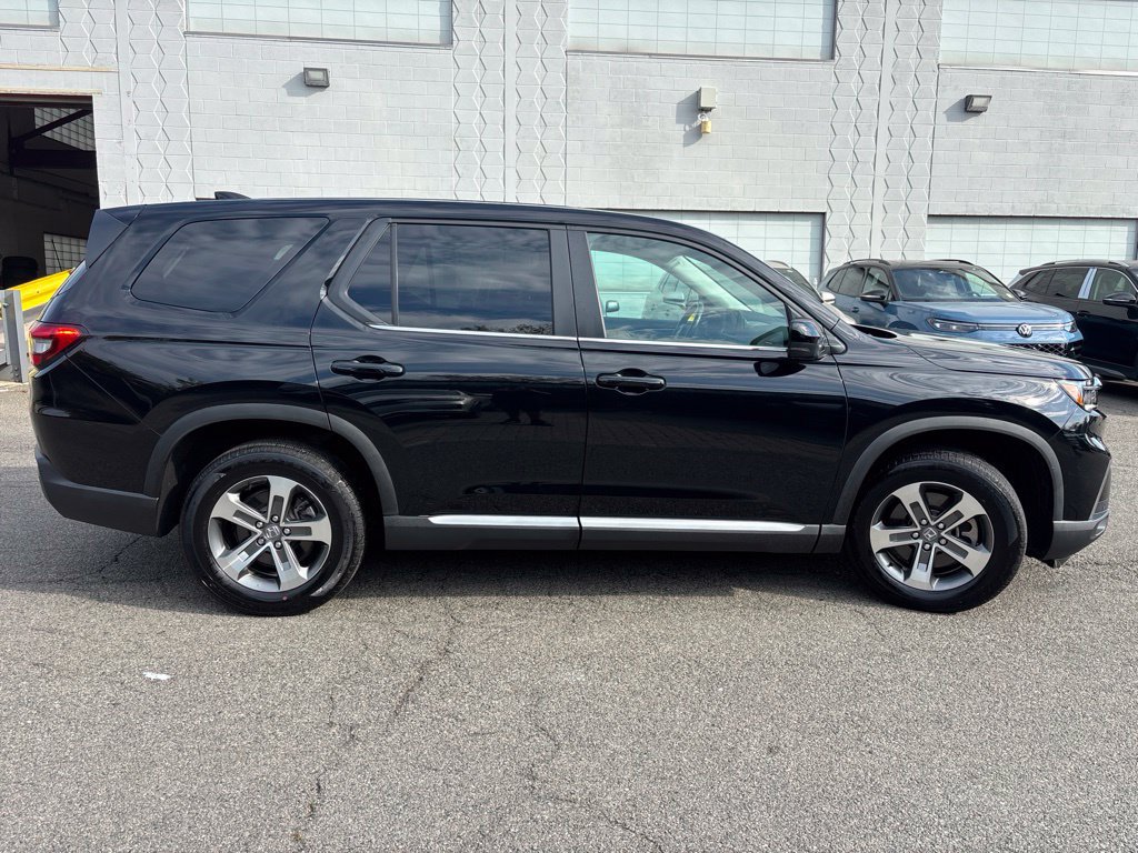Used 2023 Honda Pilot EX-L image 7