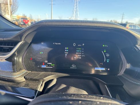 Used 2022 Jeep Grand Cherokee Trailhawk w/ Luxury Tech Group III image 22