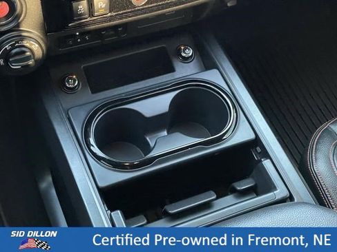 Used 2024 Nissan Titan PRO-4X w/ Pro-4x Convenience Package AWD/4WD image 6