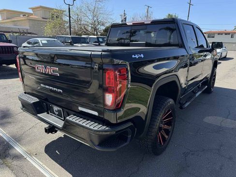 Used 2021 GMC Sierra 1500 Elevation w/ Preferred Package image 7