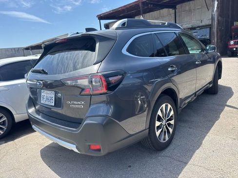 Used 2024 Subaru Outback Touring AWD/4WD image 5