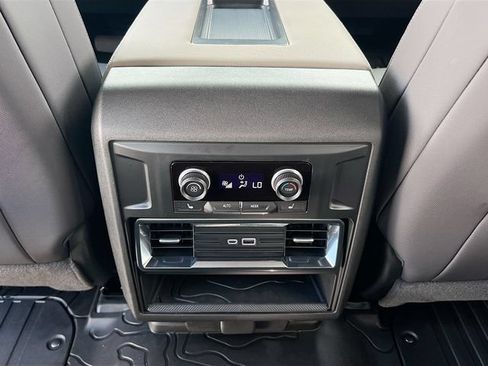 New 2026 GMC Hummer EV 4x4 Crew Cab image 18