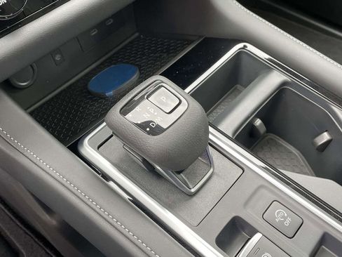 New 2026 Nissan Pathfinder SL image 30