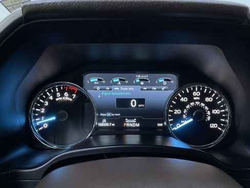 Used 2018 Ford F150 King Ranch w/ Equipment Group 601A Luxury image 20