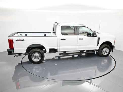 New 2026 Ford F250 XL w/ XL Chrome Package AWD/4WD image 12