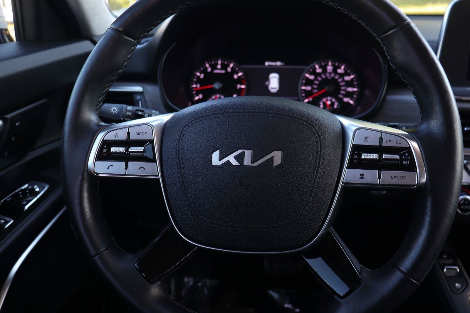Used 2022 Kia Telluride SX w/ SX Prestige Package AWD/4WD image 27