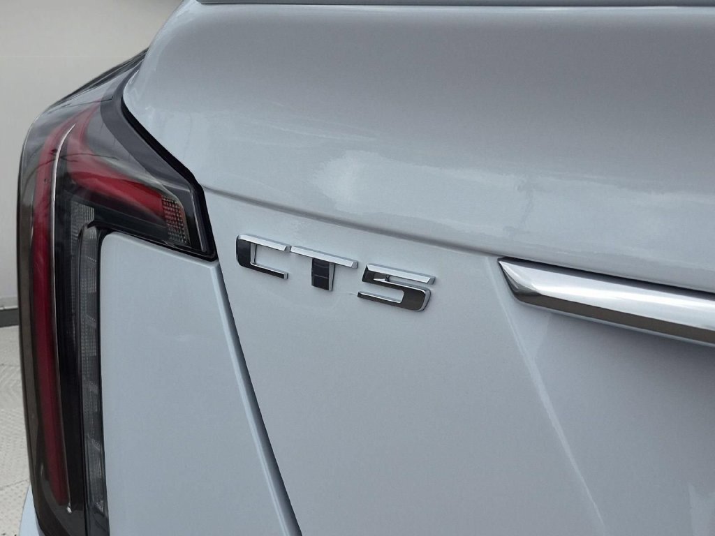New 2026 Cadillac CT5 Sport w/ Technology Package RWD image 32