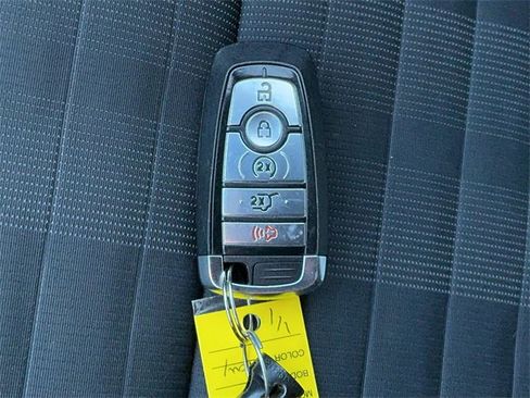 Used 2025 Ford Explorer ST-Line image 31