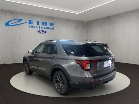 New 2026 Ford Explorer ST-Line w/ ST-Line Street Pack AWD/4WD image 10