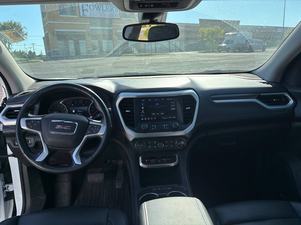 Used 2021 GMC Acadia SLT w/ LPO, Floor Liner Package AWD/4WD image 13