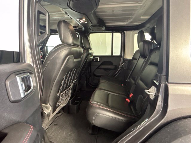 Used 2021 Jeep Wrangler Unlimited Rubicon w/ Cold Weather Group AWD/4WD image 18