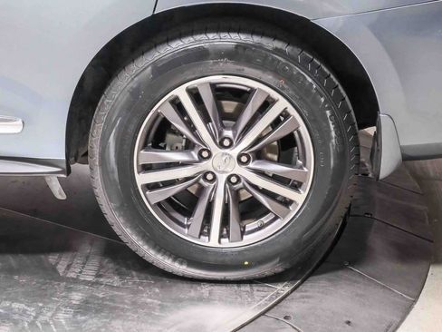 Used 2019 INFINITI QX60 Luxe w/ Essential Package image 9