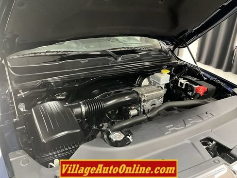 Used 2023 RAM 1500 Limited w/ Body Color Bumper Group AWD/4WD image 43