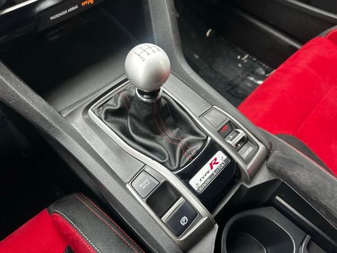 Used 2018 Honda Civic Type R image 30