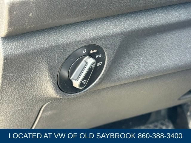 Used 2024 Volkswagen Jetta SE FWD image 31
