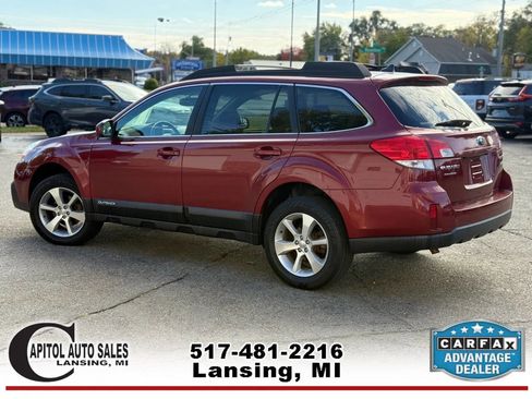 Used 2014 Subaru Outback 2.5i Limited w/ Moonroof Package image 6