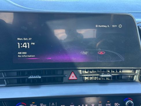 Used 2023 Kia Sportage EX w/ EX Premium Package image 24