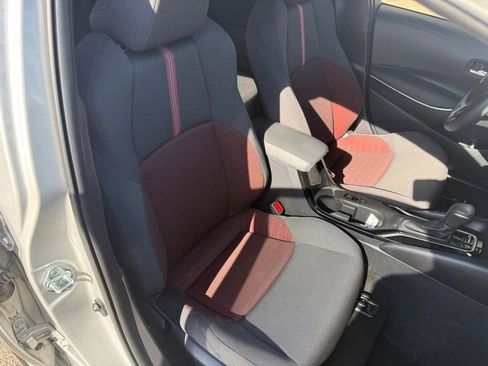 Used 2023 Toyota Corolla SE FWD image 11