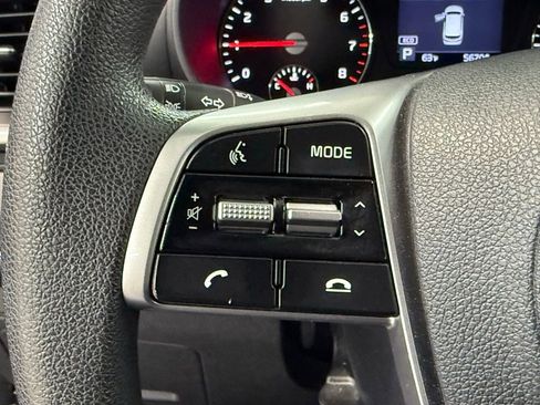 Used 2020 Kia Sorento L image 9