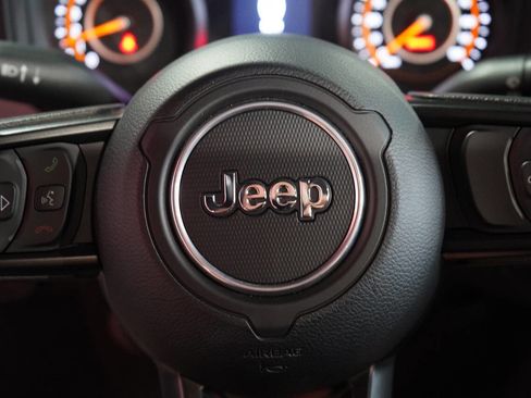 Used 2024 Jeep Wrangler Sport image 79