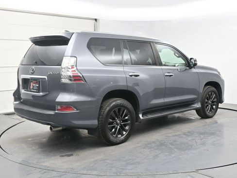 Used 2020 Lexus GX 460 Premium w/ Premium Package image 24