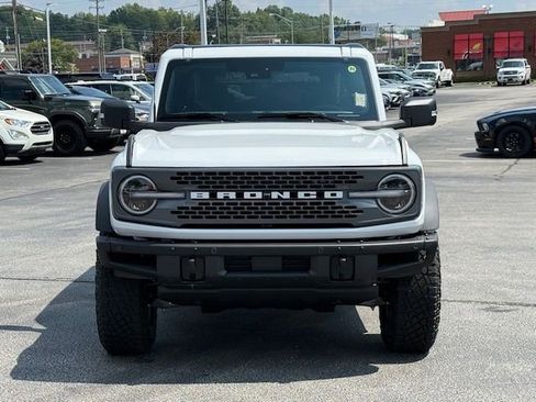 New 2025 Ford Bronco Badlands image 10