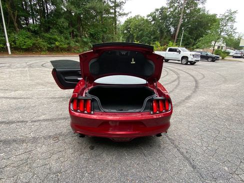 Used 2015 Ford Mustang Coupe w/ Equipment Group 051A RWD image 31