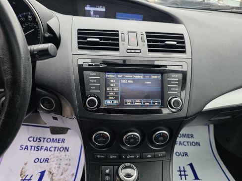 Used 2013 MAZDA MAZDA3 i Grand Touring image 21