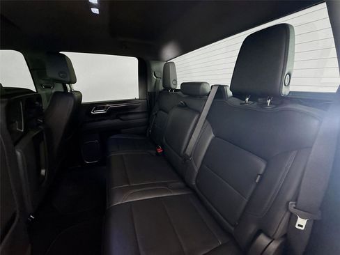 Used 2024 Chevrolet Silverado 2500 LTZ image 22