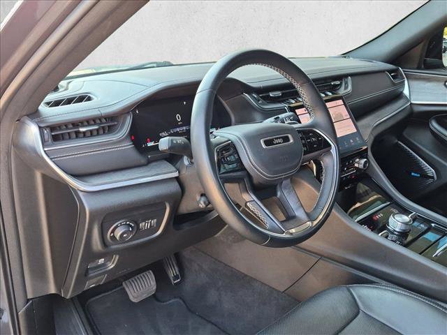 Used 2022 Jeep Grand Cherokee L Overland AWD/4WD image 4