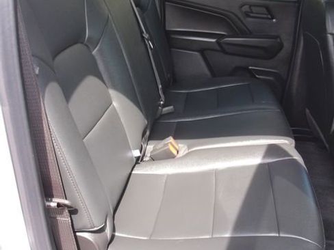 Used 2026 Chevrolet Colorado Trail Boss image 31