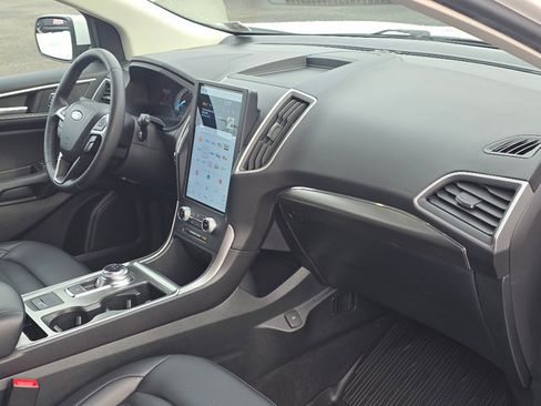 Used 2022 Ford Edge SEL w/ Convenience Package image 20