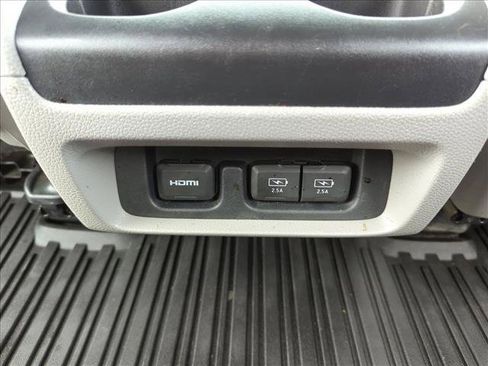 Used 2019 Honda Odyssey Elite image 17