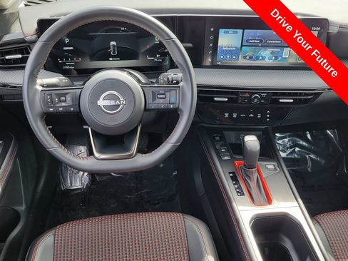 Used 2025 Nissan Kicks SR AWD/4WD image 6