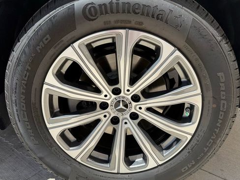 Used 2026 Mercedes-Benz GLC 300 4MATIC image 10