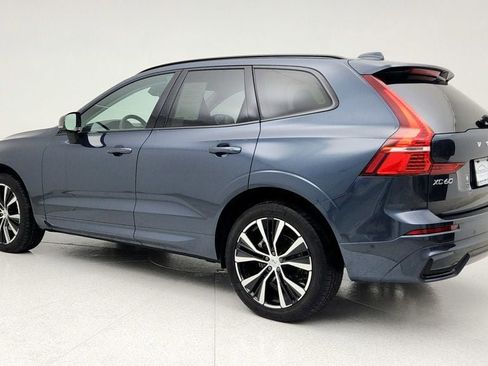 Used 2024 Volvo XC60 B5 Plus w/ Climate Package image 7