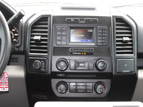 Used 2017 Ford F150 XL w/ Equipment Group 101A Mid AWD/4WD image 11