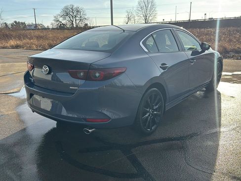 Used 2025 MAZDA MAZDA3 s image 5