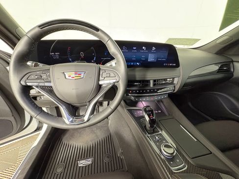Used 2026 Cadillac CT5 V RWD image 8