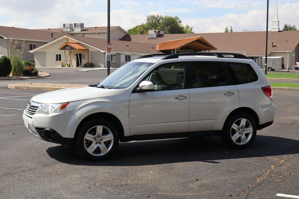 Used 2009 Subaru Forester 2.5X Limited AWD/4WD image 10