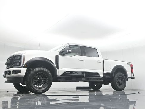 New 2026 Ford F250 Lariat w/ Black Appearance Package image 53