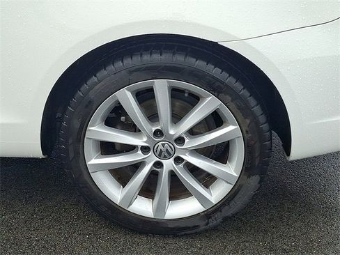 Used 2013 Volkswagen Eos Komfort image 29