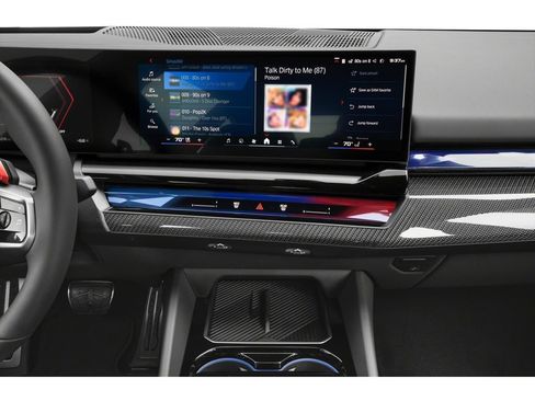 New 2026 BMW M5 w/ Carbon Package image 7