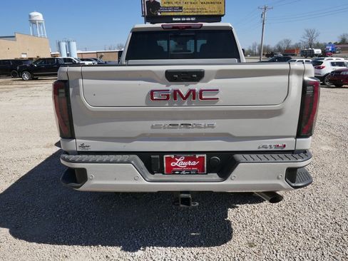 New 2026 GMC Sierra 2500 AT4 w/ AT4 Premium Plus Package image 5