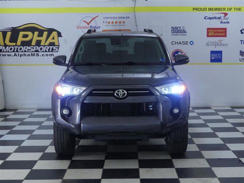Used 2021 Toyota 4Runner SR5 Premium w/ Moonroof Package AWD/4WD image 2