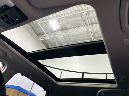 Used 2023 Nissan Rogue Platinum w/ Platinum Premium Package image 28