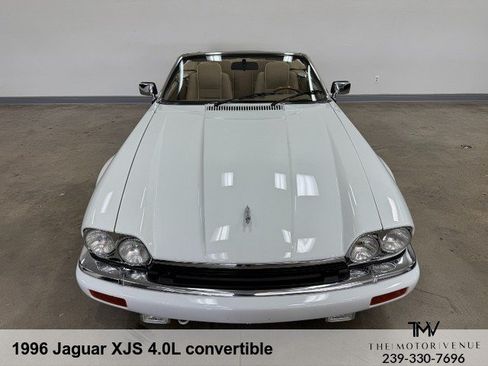 Used 1996 Jaguar XJS 4.0 Convertible RWD image 21
